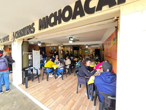 Plaza Museo - Cazo Tradicional de Cobre